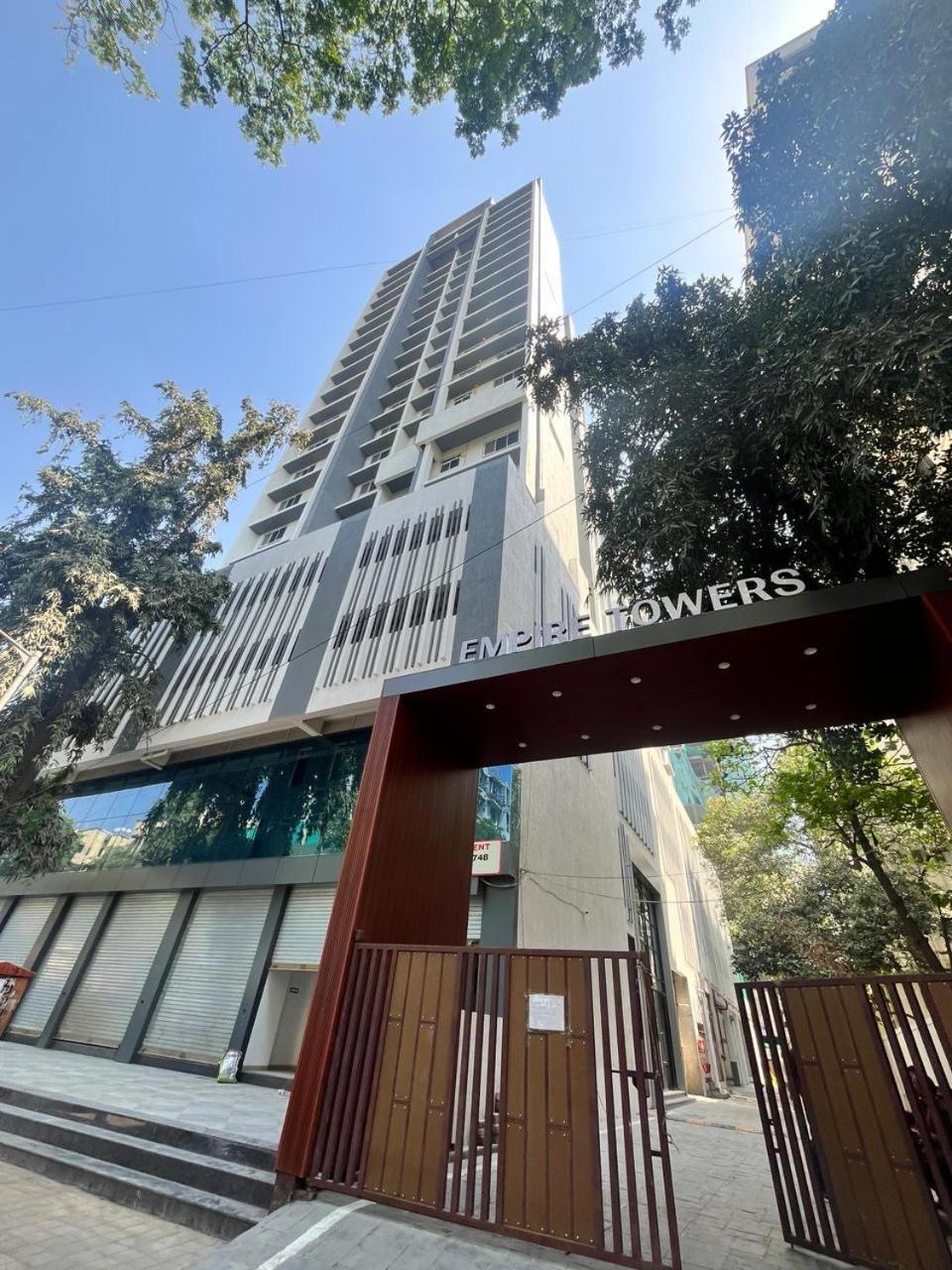 Hsquare Luxury Apartments Goregaon Mumbai Exterior photo